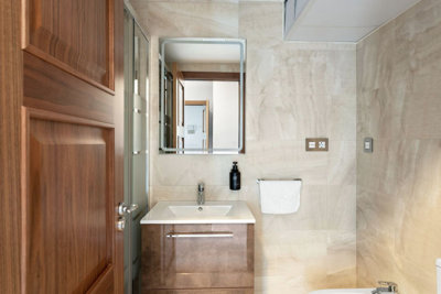 14-d70dc3102c00d7be0e872dfe1c1f86d7