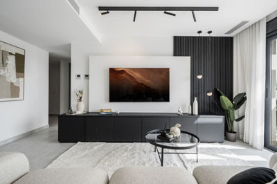 10-bb915d1cb19341576dcdc994b81ab9c5