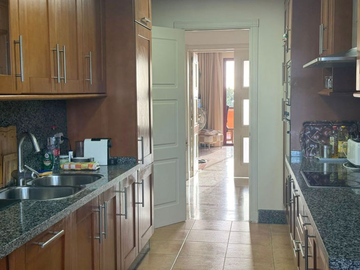 Image No.26-3 Bed Penthouse for sale