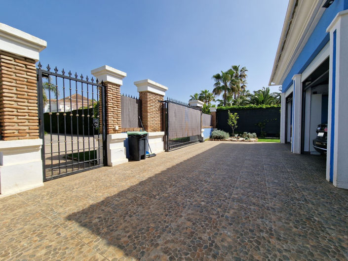 Image No.24-5 Bed Villa for sale