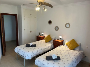 14-d70dc3102c00d7be0e872dfe1c1f86d7