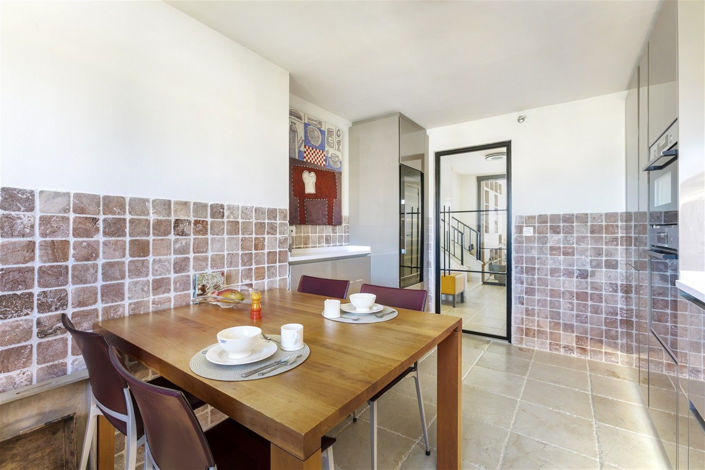 Image No.8-4 Bed Apartment for sale