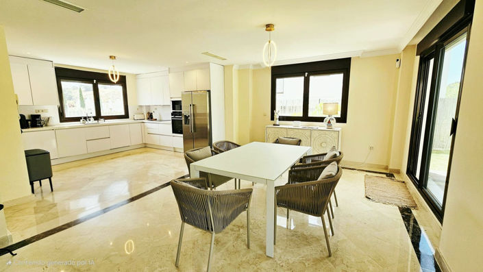 Image No.8-3 Bed Villa for sale