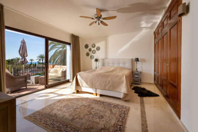 7-aa4cc561180b369757c0bb4af9886cd3