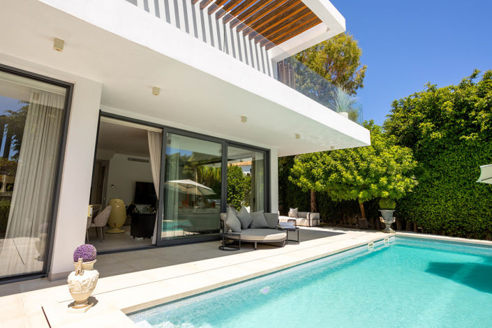 Image No.7-Villa de 4 chambres à vendre à Estepona