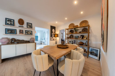 11-20939a0134ad724a8cb2a801094d15a4