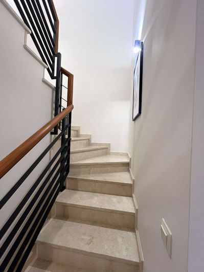 Image No.25-3 Bed Penthouse for sale