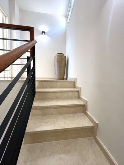 Image No.26-3 Bed Penthouse for sale