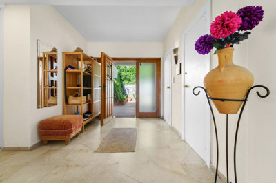 12-53013098fcab6c38b1379cd33298e050