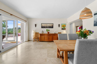 8-e64a9055bba3e77ac8aca3b893cdf826