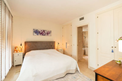 12-53013098fcab6c38b1379cd33298e050