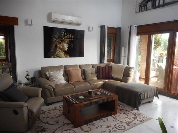 Image No.11-3 Bed Villa for sale