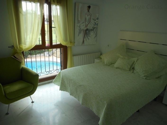 Image No.12-3 Bed Villa for sale