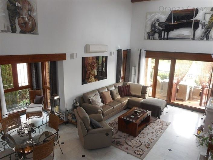 Image No.19-3 Bed Villa for sale