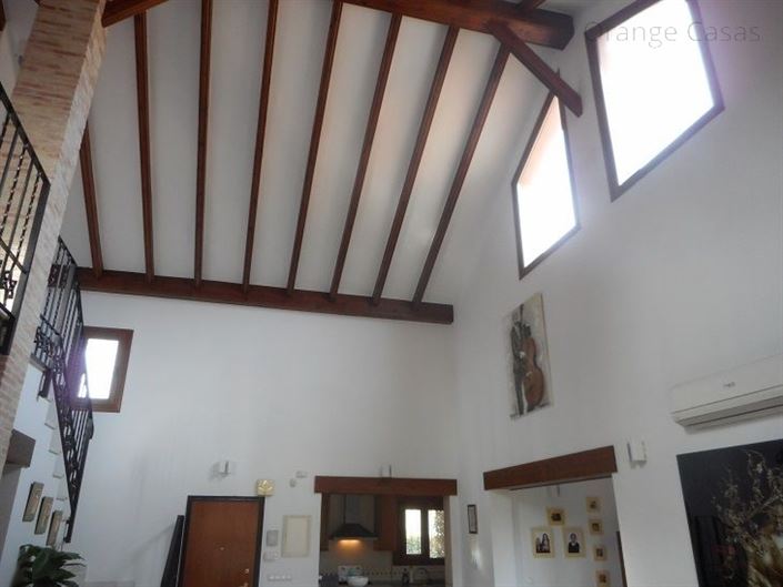 Image No.9-3 Bed Villa for sale