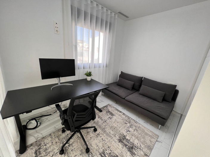 Image No.17-3 Bed Villa for sale