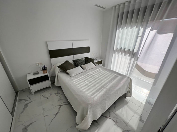 Image No.20-3 Bed Villa for sale