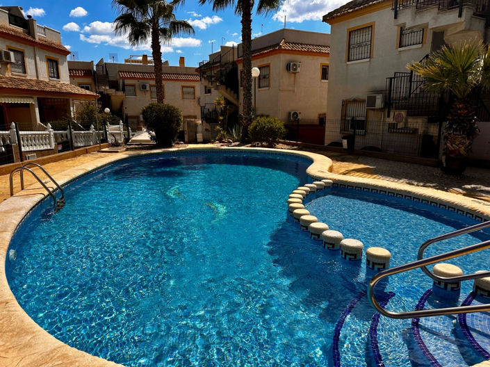 Image No.1-2 Bed Apartment for sale