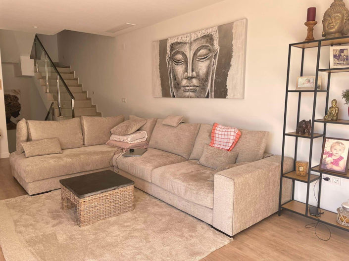 Image No.15-3 Bed Villa for sale