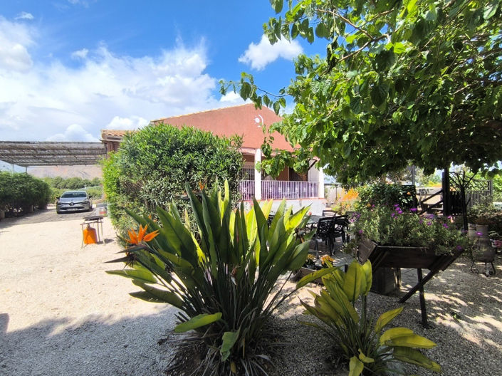 Image No.26-3 Bed Finca for sale