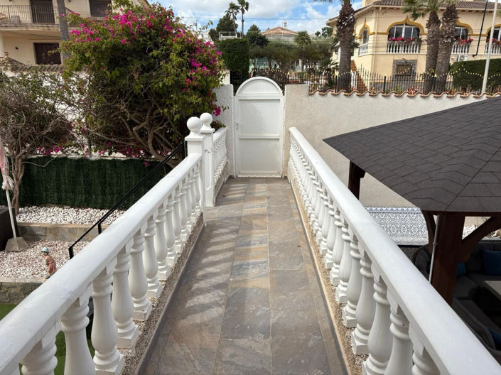 Image No.20-5 Bed Villa for sale