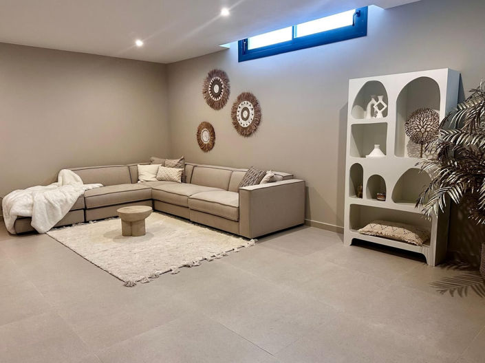 Image No.22-5 Bed Villa for sale