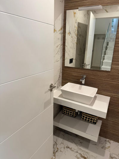 Image No.24-5 Bed Villa for sale