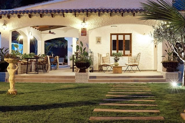 Image No.1-5 Bed Villa for sale
