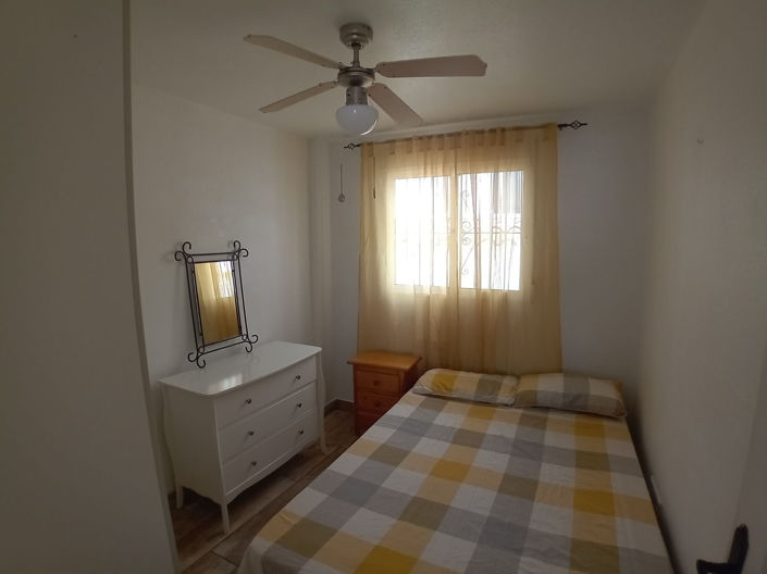 Image No.19-3 Bed Townhouse for sale