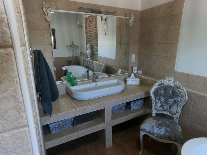 Image No.20-5 Bed Villa for sale