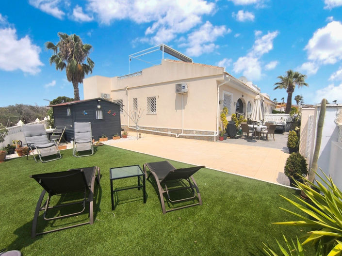 Image No.1-2 Bed Bungalow for sale