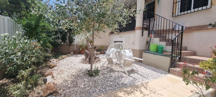 Image No.1-3 Bed Townhouse for sale