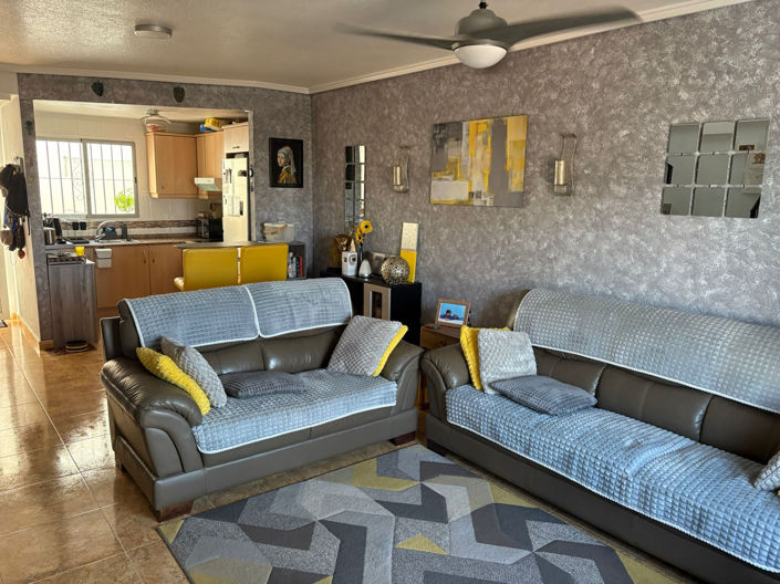 Image No.3-2 Bed Townhouse for sale