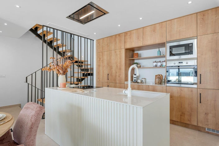 Image No.36-3 Bed Townhouse for sale