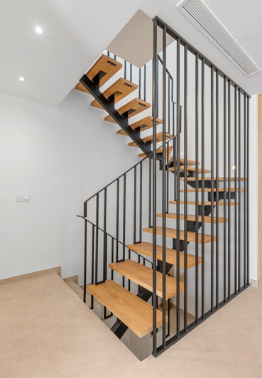 Image No.41-3 Bed Townhouse for sale