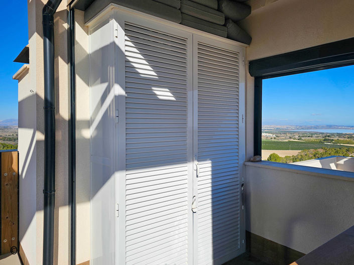 Image No.20-3 Bed Apartment for sale