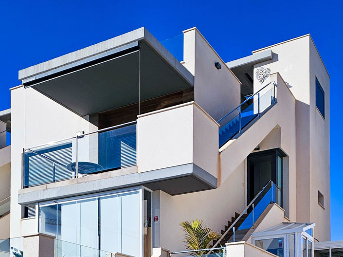 Image No.25-3 Bed Apartment for sale