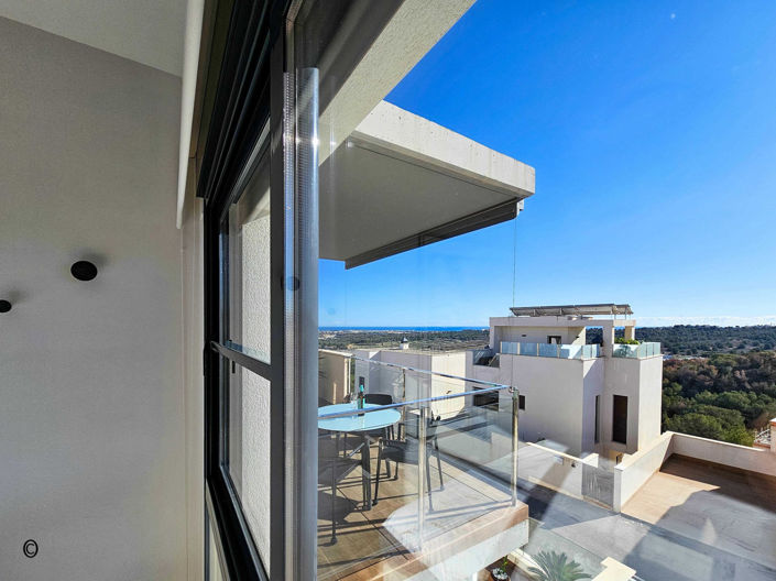 Image No.27-3 Bed Apartment for sale