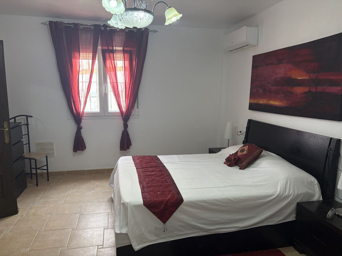 Image No.31-3 Bed Villa for sale