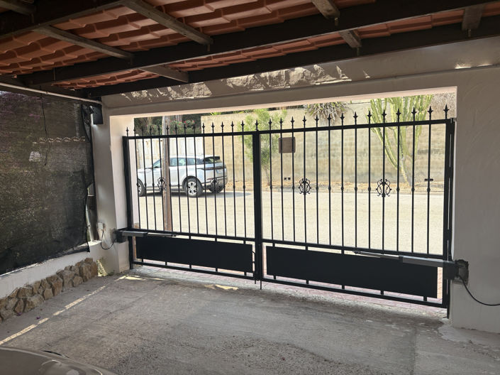 Image No.5-Villa de 3 chambres à vendre à Alicante