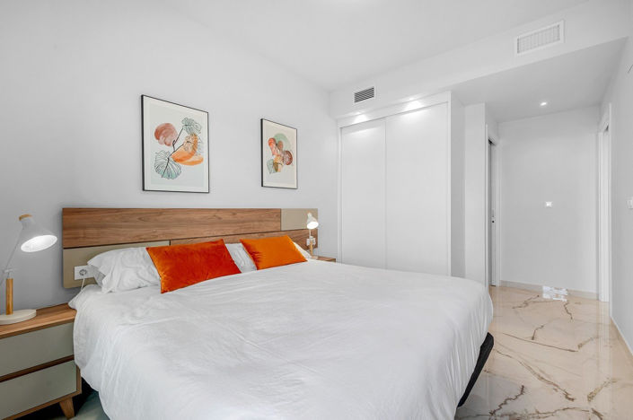 Image No.26-2 Bed Apartment for sale