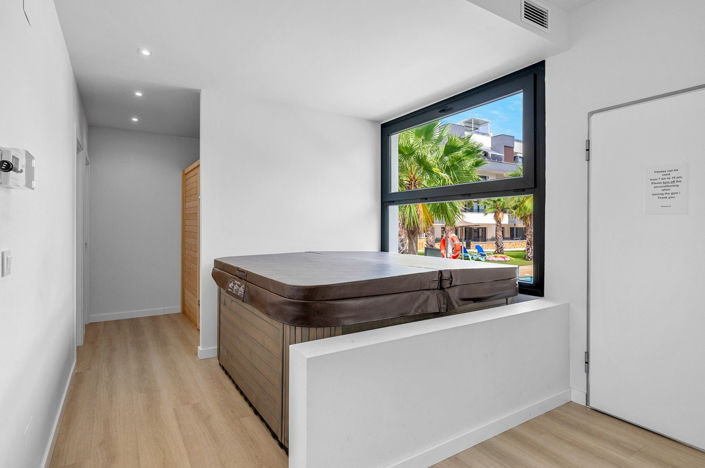 Image No.28-2 Bed Apartment for sale