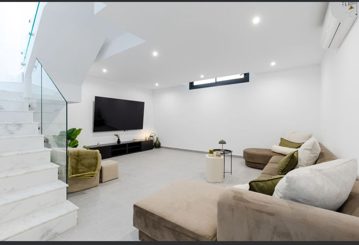 Image No.18-3 Bed Villa for sale