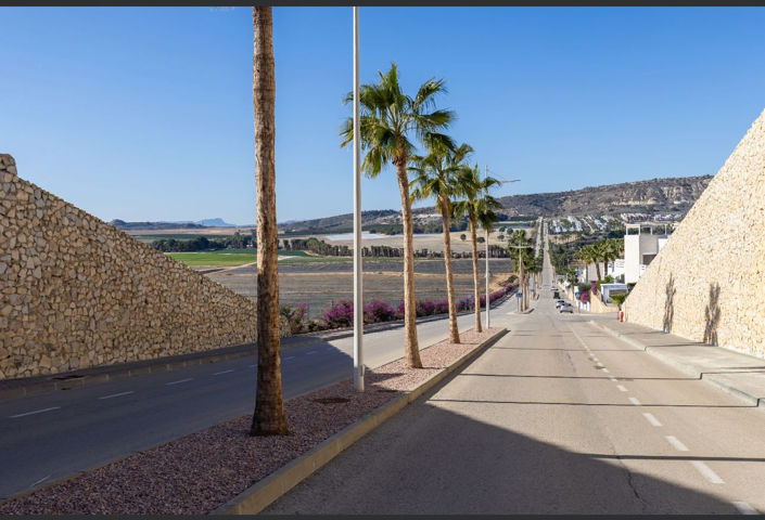 Image No.30-3 Bed Villa for sale