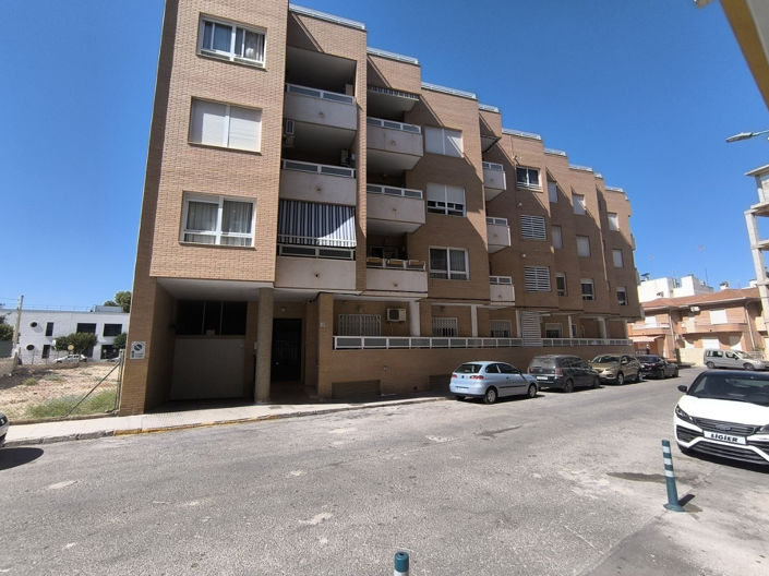 Image No.1-3 Bed Apartment for sale