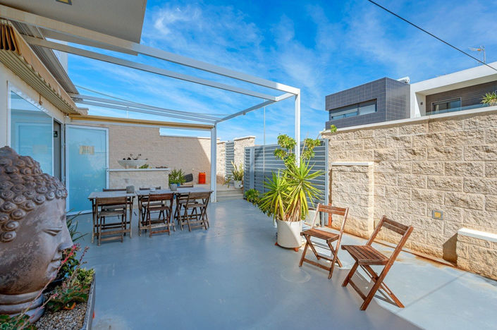 Image No.35-2 Bed Villa for sale