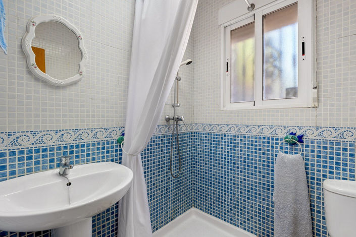 Image No.21-Villa de 4 chambres à vendre à Alicante