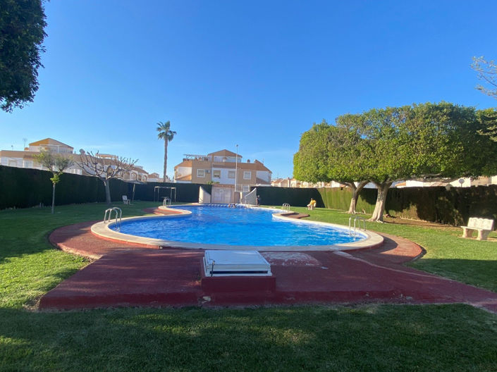 Image No.33-2 Bed Apartment for sale