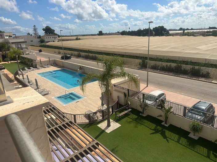 Image No.24-2 Bed Apartment for sale