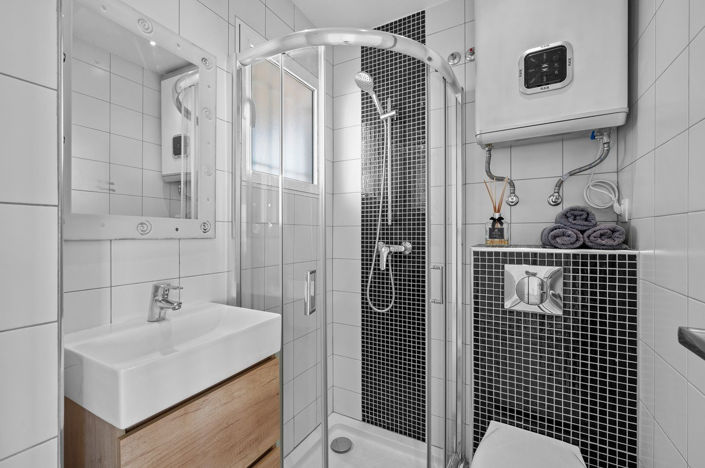 Image No.15-3 Bed Apartment for sale